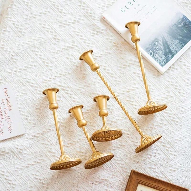 Metal Candle Holder Iron Art Candlestick for Dining Table Wedding Romantic Decor Finish for Home and Office Party Ornaments