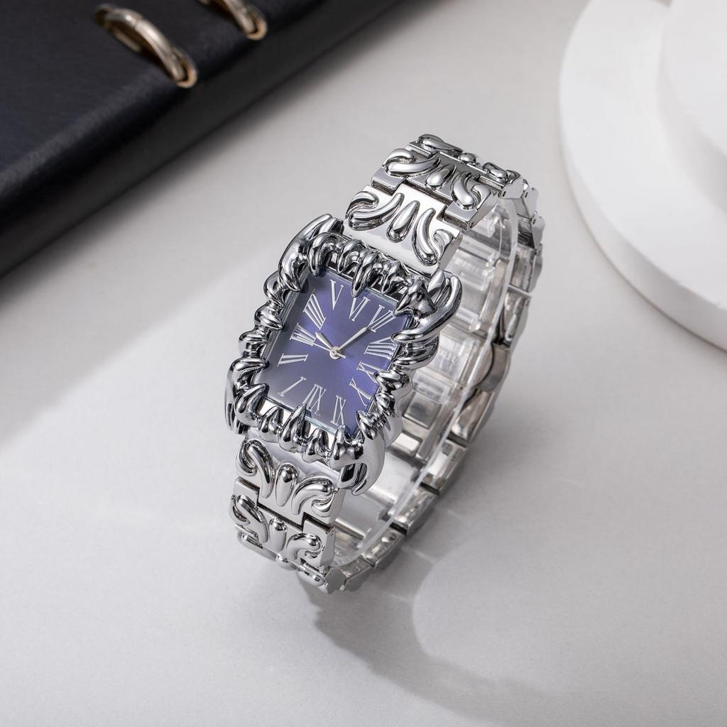 Men Y2K Black Quartz Watch Irregular Dial Retro Fashion Wristwatch
