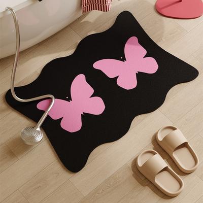 Absorbent Bathroom Carpet Non-slip Diatom Mud Floor Mat Sweet Cool Style Black Butterfly Rug Long Rugs Home Decoration Alfombra
