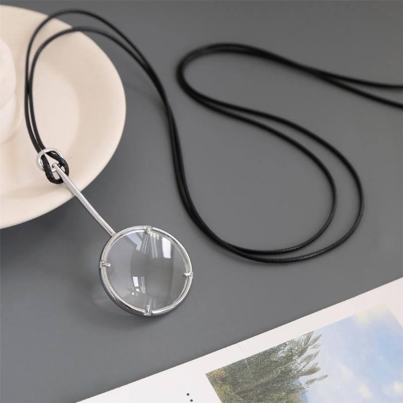 Fashion Magnifying Glass Necklace Alloy Glass Adjustable Chain Necklace Multifunctional Unique Accessory for Daily Wear