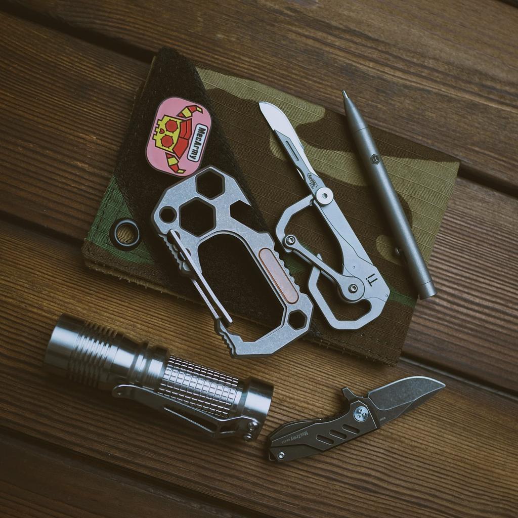 KeyUnity KU00 Titanium Handy Titanium Outdoor EDC Folding Gift for Men Multi-Tool Keychain, Item, Multi-Function Carabiner, Alloy, Use, Lightweight,