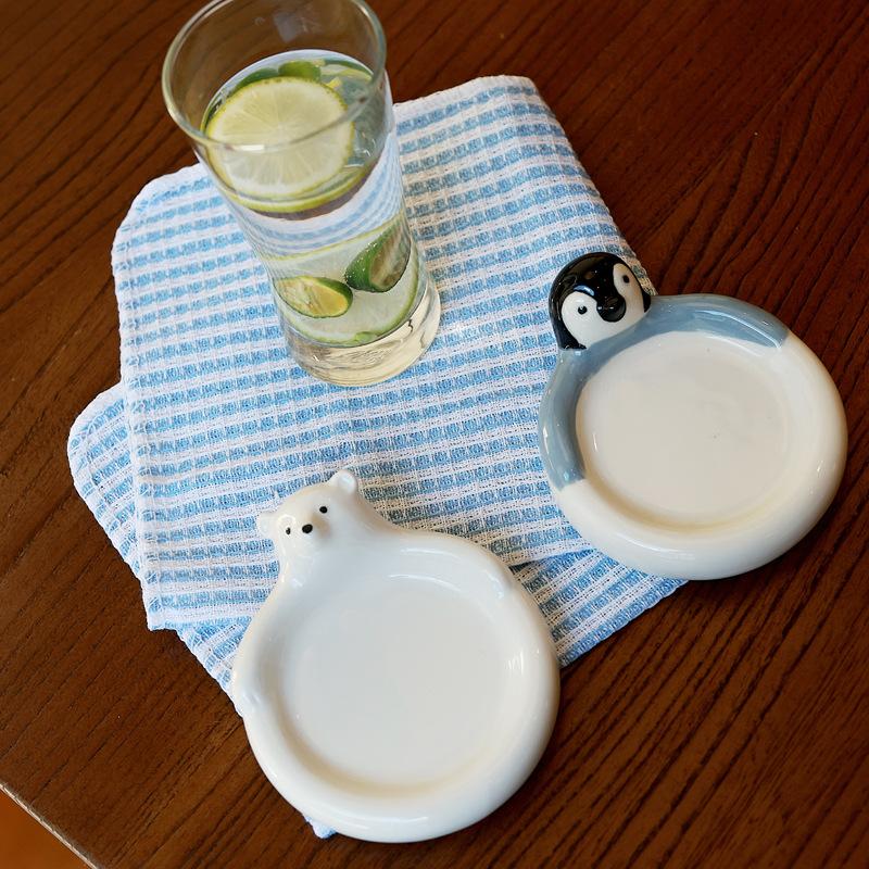 Creative Cartoon Panda Ceramic Plate Household Dipping Plate Cute Small Plate Soy Sauce Plate Seasoning Plate Hot Pot Sauce Plate