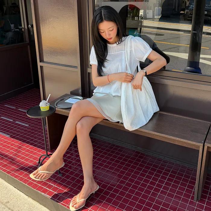 [Worn by Kyung-eun] Big Pleats Pot Bag - 2 Colors