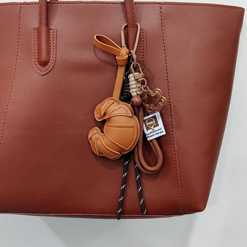 Tas Hanger Nieuwe Croissant Hanger Mode Gevlochten Touw Tas Hanger Creatieve Diy Bagage Hanger Pu Leer Brood Cadeau Accessoires bruin