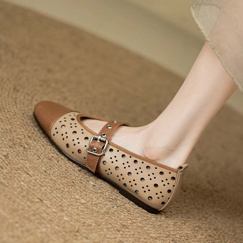 

Туфли Krazing Pot из коровьей кожи с круглым носком, размер 43, на плоской подошве с модными ажурными вставками, разноцветные, неглубокие, осенние 43 коричневый