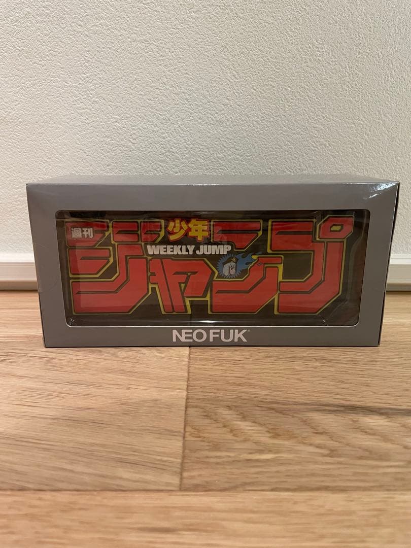 

[USED] Weekly Shonen Jump x Backside works. Logo figure