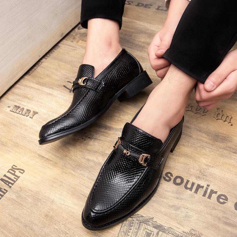 Fashion Brand Cowhide Leather Shoes Lightweight MaleAll-match Loafers 2024 new Leather Men's Casual Flats Classic Men Shoes For Wedding