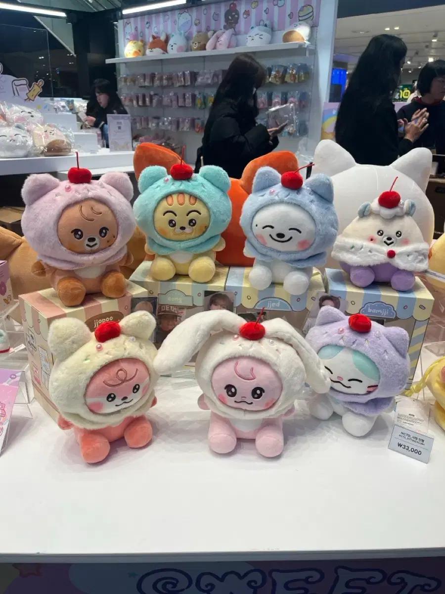 

NCT physical item) Dream Dreamies sitting doll unopened for sale