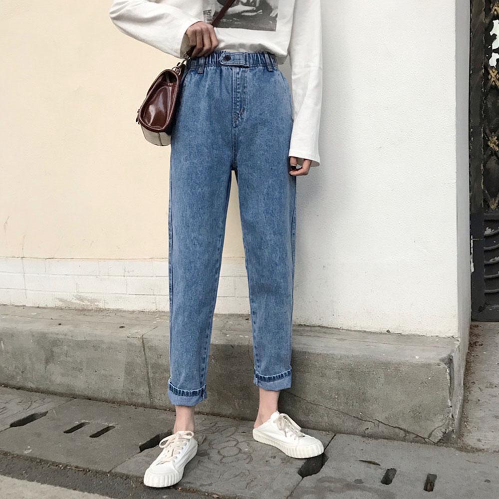 loose fitting jean capris