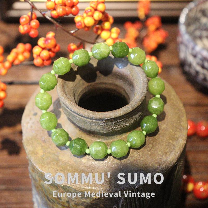 Natural green agate beaded necklace accessories women s high sense niche collarbone chain new Chinese neck chain