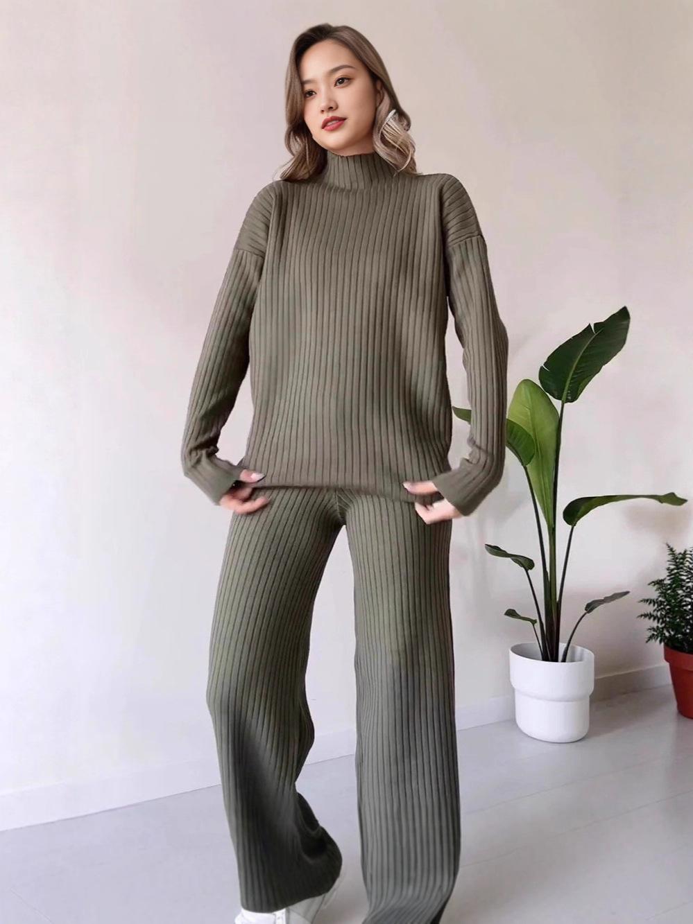 Autumn 2025 Plus Size Women s Ribbed Square Neck Long Sleeve Top XXL оливковое зеленый