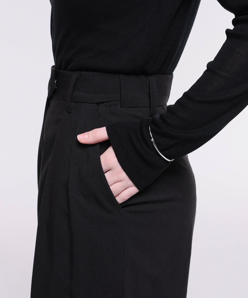 Kankeu Hidden Band Slacks - Black