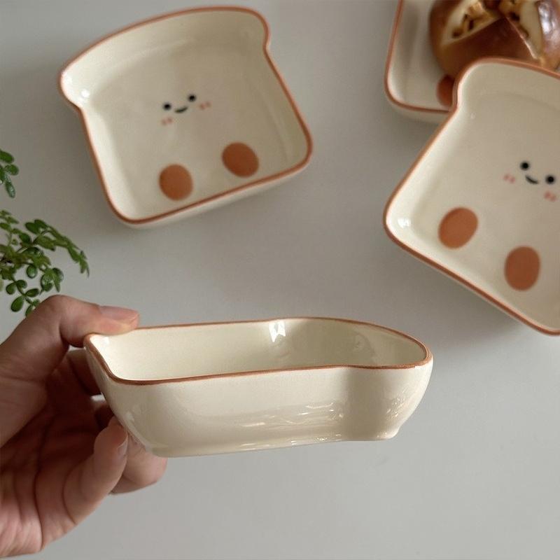 Exquisite Ceramic Tableware Cute Bread Shaped Small Plate Afternoon Tea Dessert Snack Plate Dried Fruit Dish Mini Serving Plate