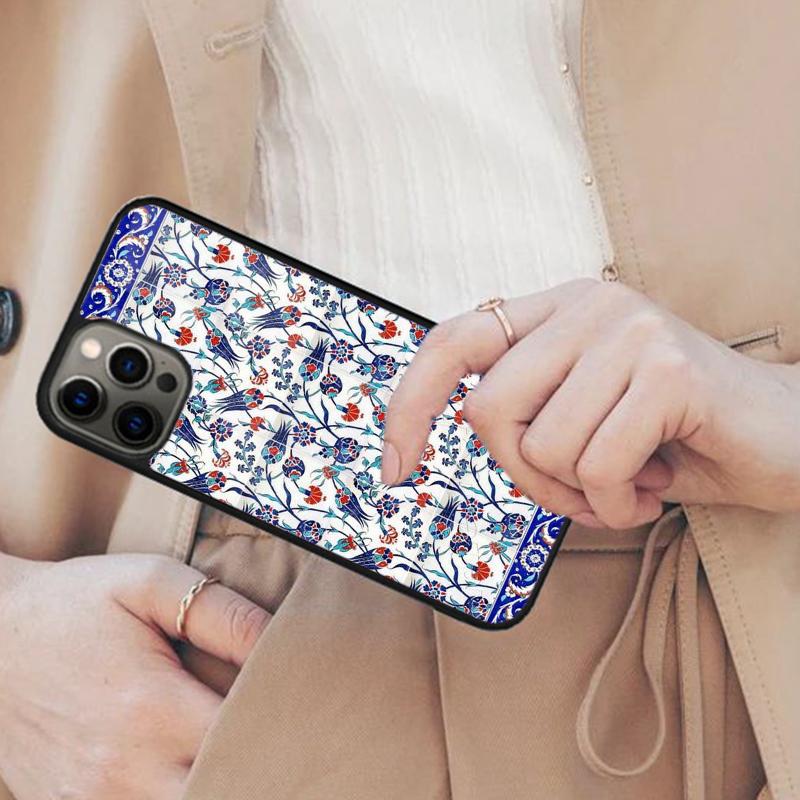 

Porcelain inspired blue and white tile Magnetic Phone Case For APPLE iPhone 17 Air 16 14 13 12 Pro Max 15 Plus MagSafe Cover iPhone 14