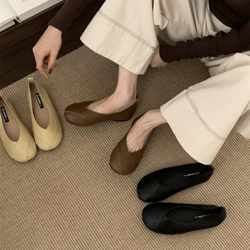 Flat-soled single shoes women's shoes 2025 spring new soft-soled grandma shoes one pedal Doudou shoes gentle Mary Jane ladyshoes