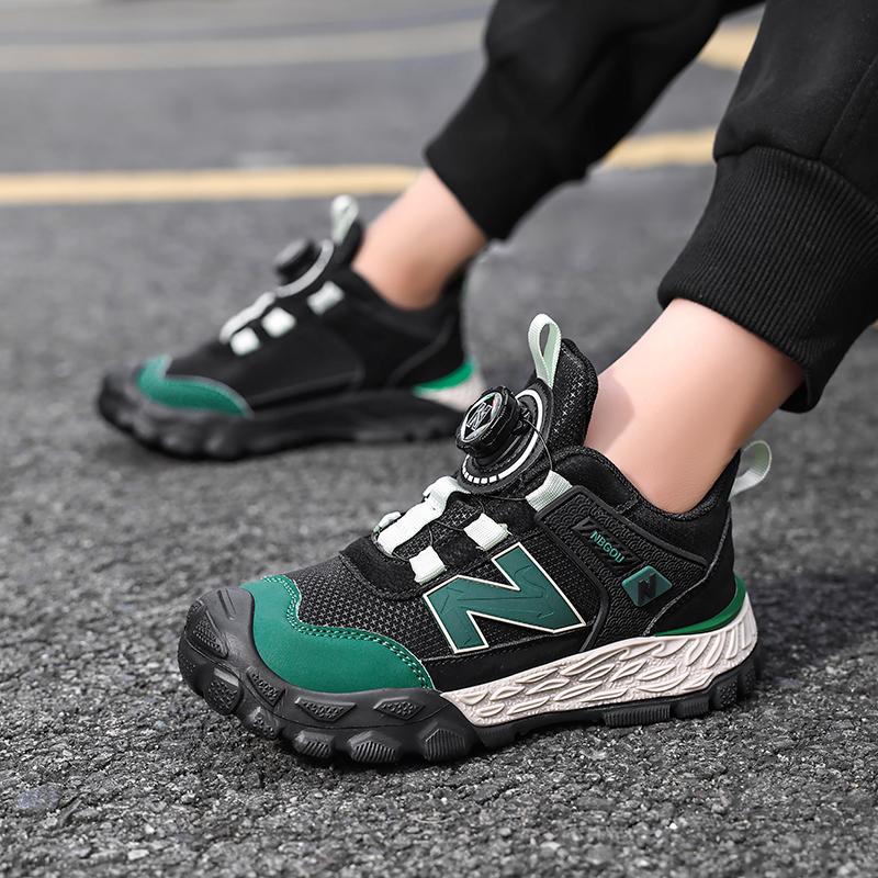 Kids Hiking Shoes All Seasons Walking Running Casual Sneakers Boys Girls Students School Tennis Sports Footwear
