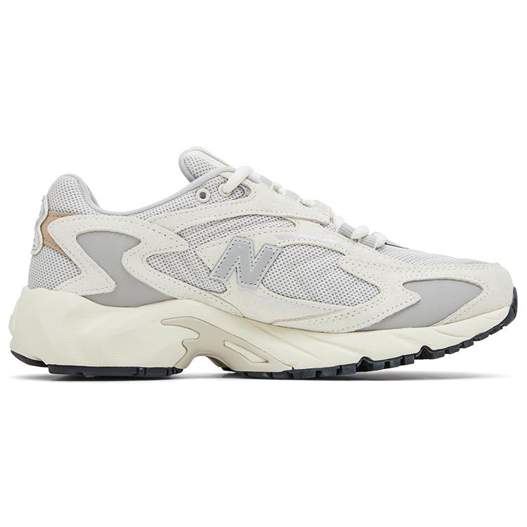 New Balance 725 White