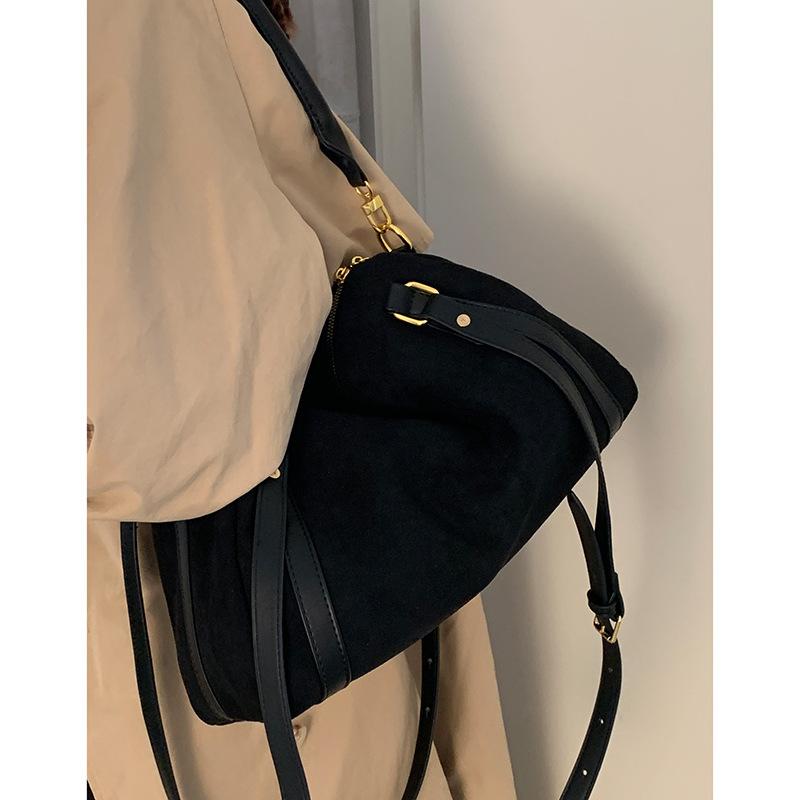 Large-capacity Pillow Bag, Women's Bag, Boston Shoulder Bag, Commuter Underarm Bag
