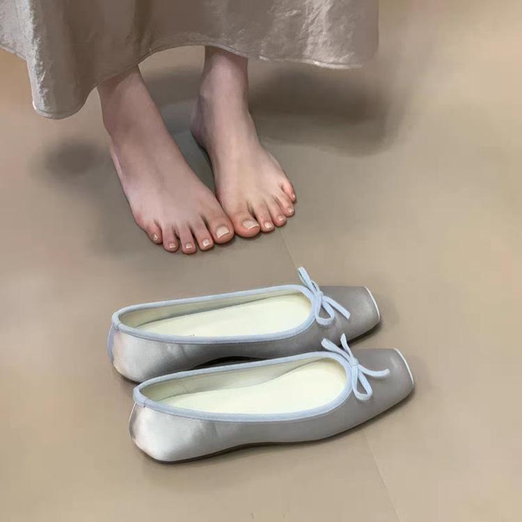 

French temperament niche gentle women s shoes 2025 new spring soft-soled satin bow inner height-increasing single shoes women 40