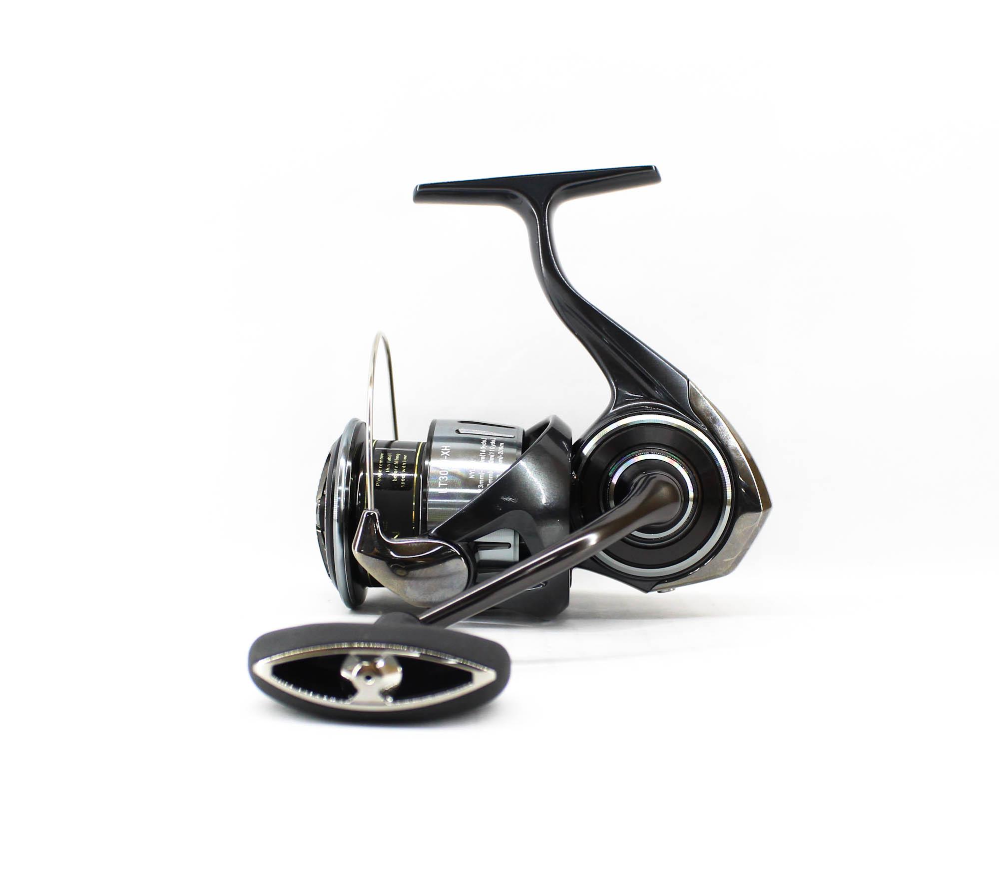 

Daiwa Катушка Спиннинговая 25 Ballistic HD LT3000-XH (4597)