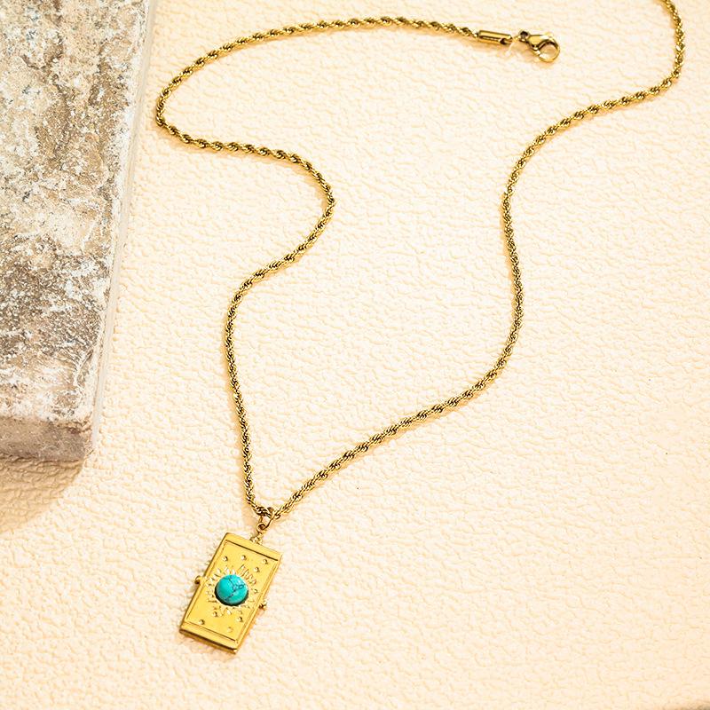 Europäischer und Amerikanischer Stil 3D Tarotkarten Anhänger Halskette mit Mikroeingefassten Diamanten