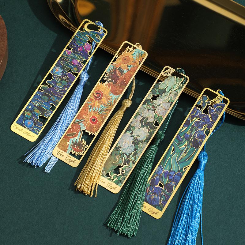Exquisite Vintage Floral Metal Bookmark - Famous Painting Bouquet Clip for Journals
