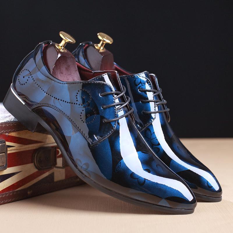 Luxury Men Oxford Shoes Retro Floral Pattern Men Dress Shoes Lace-Up Flats High Quality Business Men Party Wedding Shoes