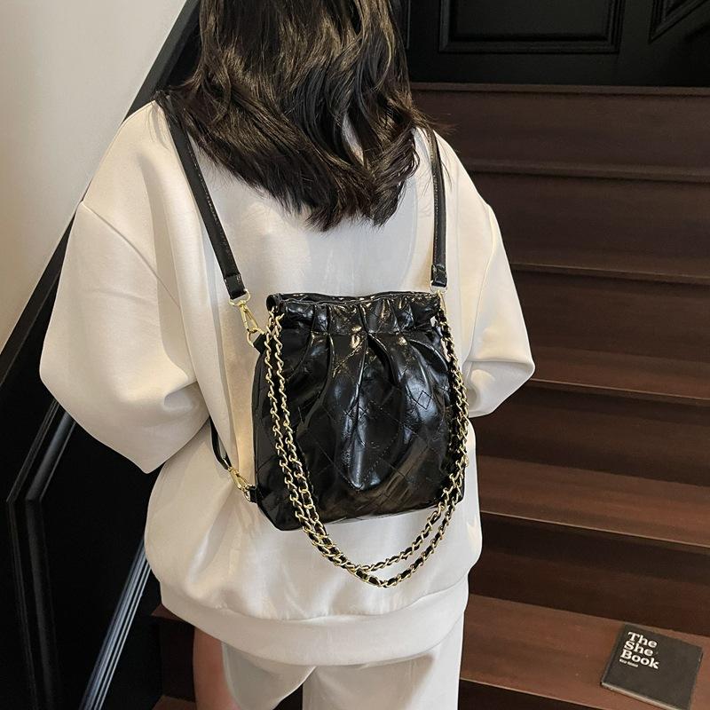2025 spring and summer new fashion classic rhombus chain bag high-end single shoulder underarm bag double shoulder crossbody bucket bag