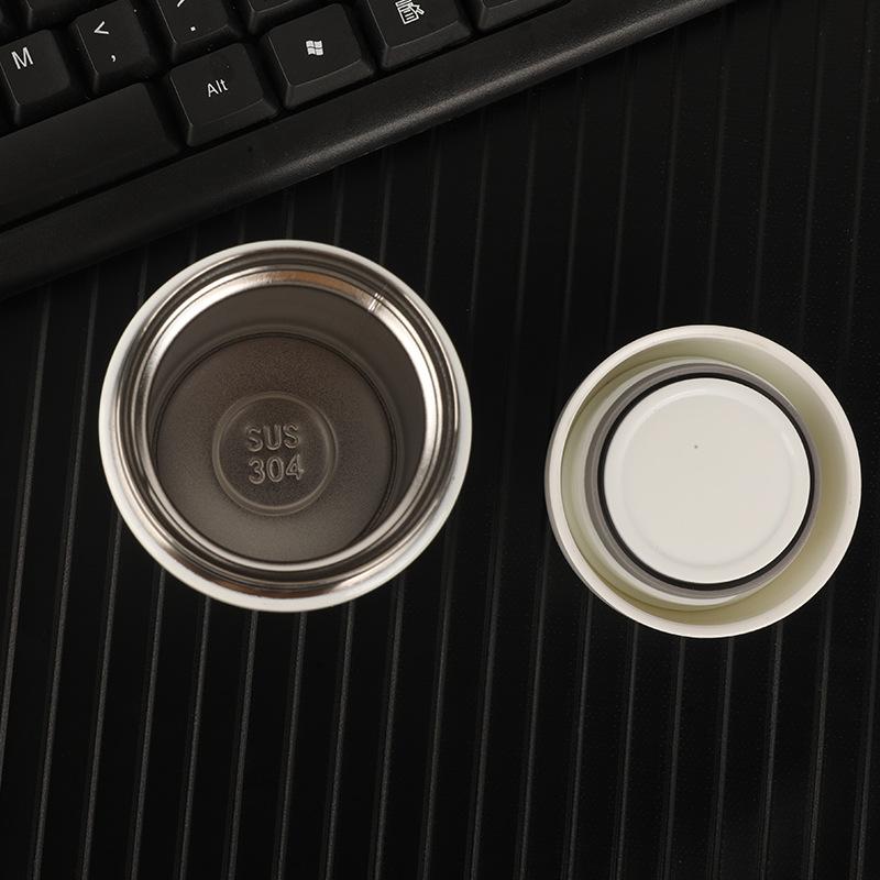 Termo Portátil de Acero Inoxidable 304 200ML Botella Térmica Taza Termo para Café Cielo Estrellado Mini Tazas de Bolsillo Exterior a Prueba de Fugas