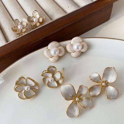 Cherry Blossom Enamel Drop Glaze Copper Plated Real Gold Spring And Autumn New Women'S Retro Temperament Hepburn Style Flower