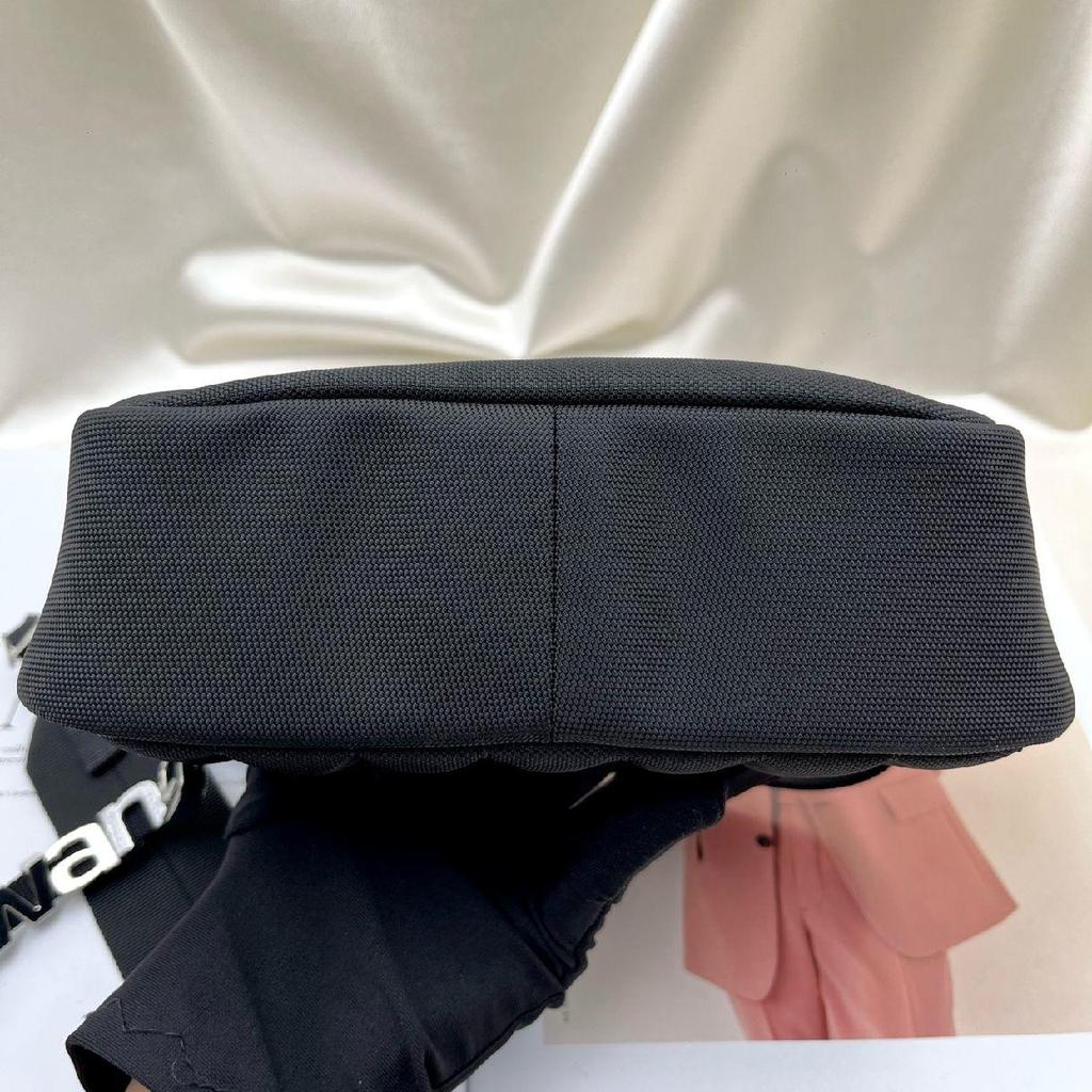 [Pre-Owned] Heiress Crystal Decorated Logo Letter Embellished Nylon Handheld Shoulder Crossbody Bag Medium - Excellent #1XQM8RX