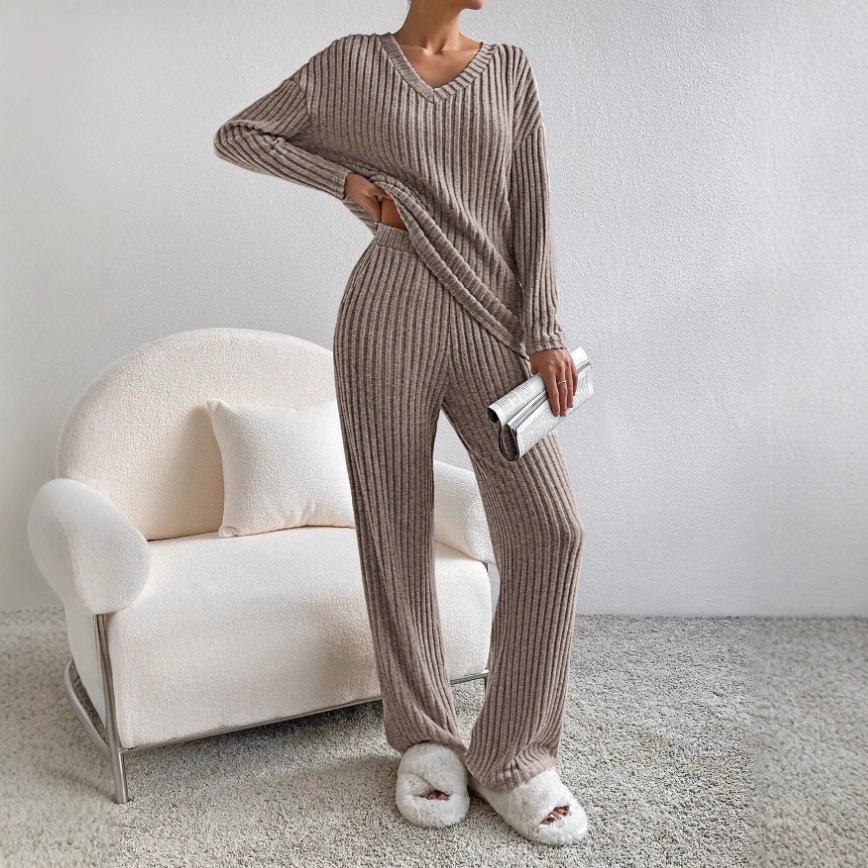 Autumn and winter cross-border European and American new fashionable casual straight-leg pants, elegant loose V-neck groove strip two-piece set 