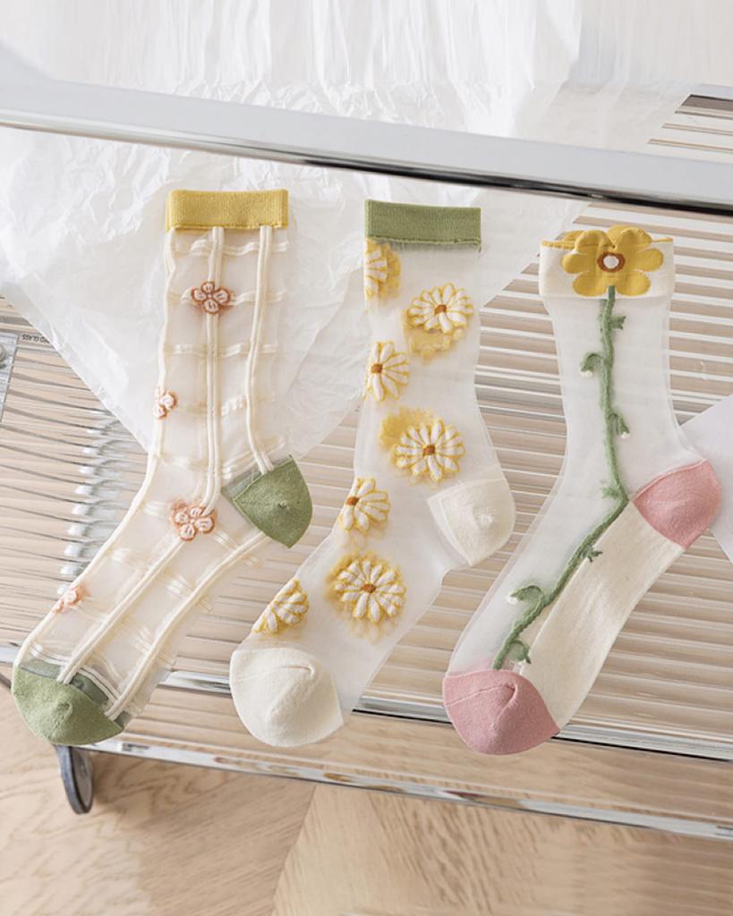 Crew Cute Floral Cotton Sizes Y Women's Socks, 5-Pair Set, Print, Odor-Resistant, Sweat-Wicking, Medium-Thick Socks, Breathable, Stylish, 22-25cm,