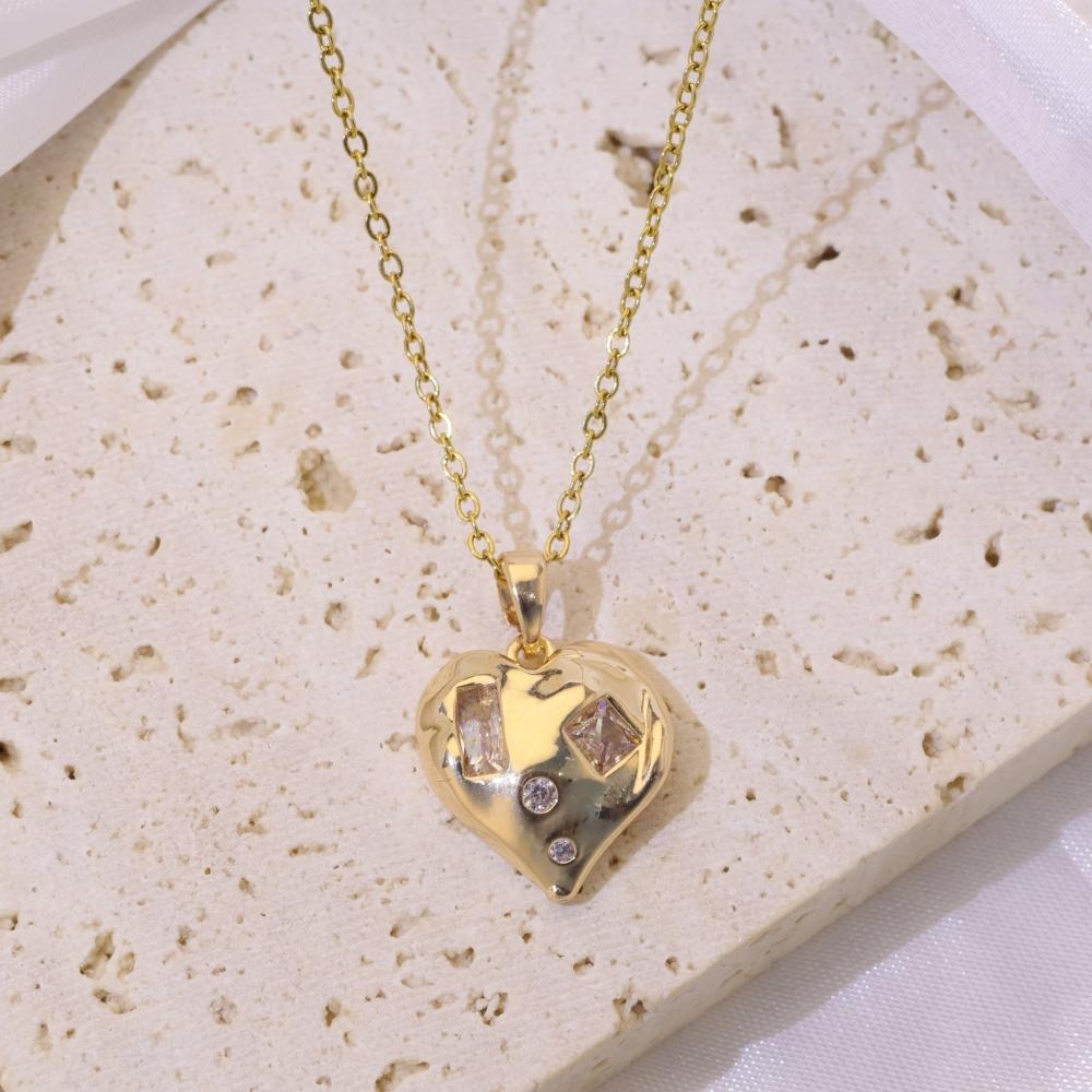 Fashion Heart Shape Pendant Necklaces for Women Zirconia Necklace Wedding Party Jewelry Accessories