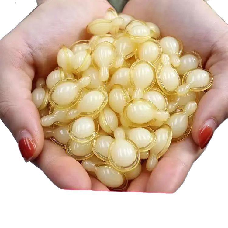 Capsule di Essenza alla Vitamina C per Mancini: Skincare Schiarente, Idratante, Rivitalizzante, Affinante dei Pori, Antirughe.