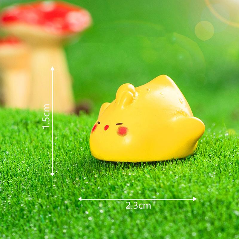 Miniatures Figurines Cute Cartoon Yellow Chicken Animal Landscape Ornaments Creative DIY Home Decorations Accessories Gifts