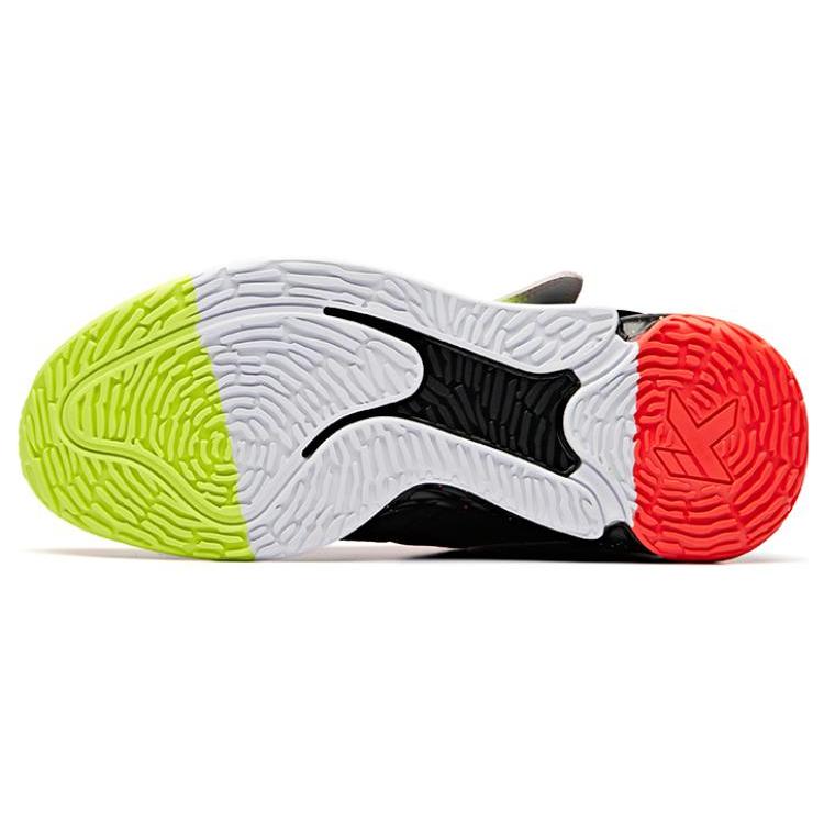 New ANTA Klay Thompson 4 Xmas 'Disruptive' 11911102R-1