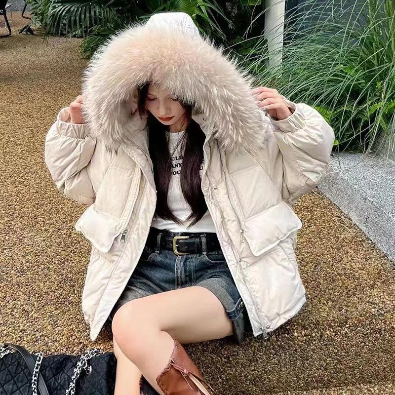 Raccoon Fur Collar Down Jacket Women's 2025 Winter New Fashion Warm Loose Small White Duck Down Bread Clothes Tide