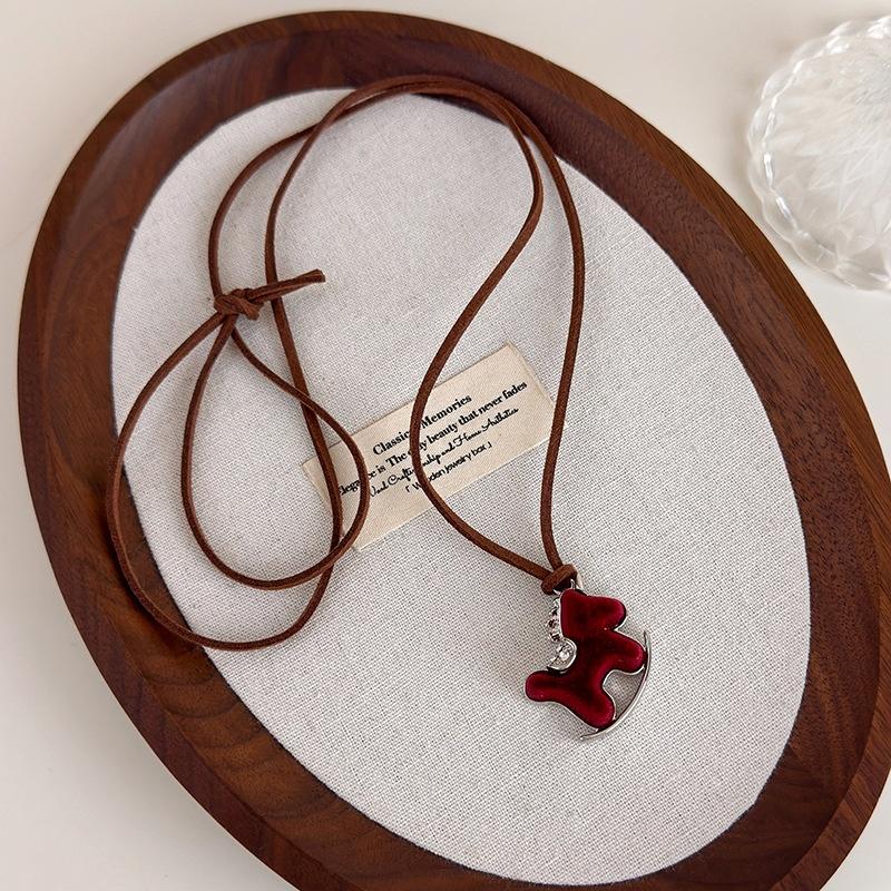 

Минималистичный плюшевый кулон-пони на длинной цепочке для женщин, винтажная кожаная веревка, цепочка для свитера, аксессуары, украшения, подарки A1