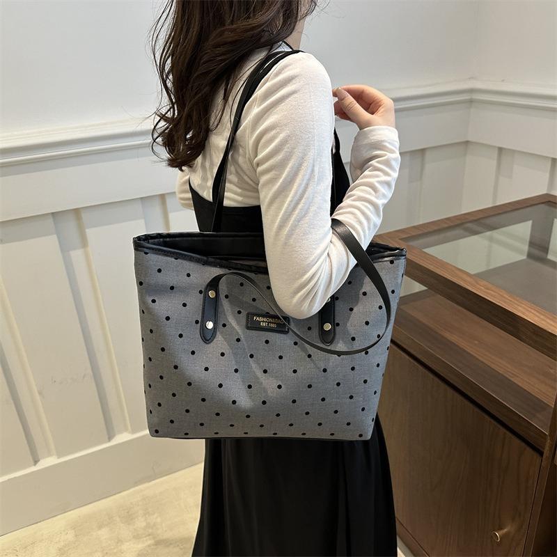 Crossbody Women's Bags Are Fashionable, Casual and Beautiful, Cute Bags, Women's New Shoulder Bags, Simple Tote Bags.