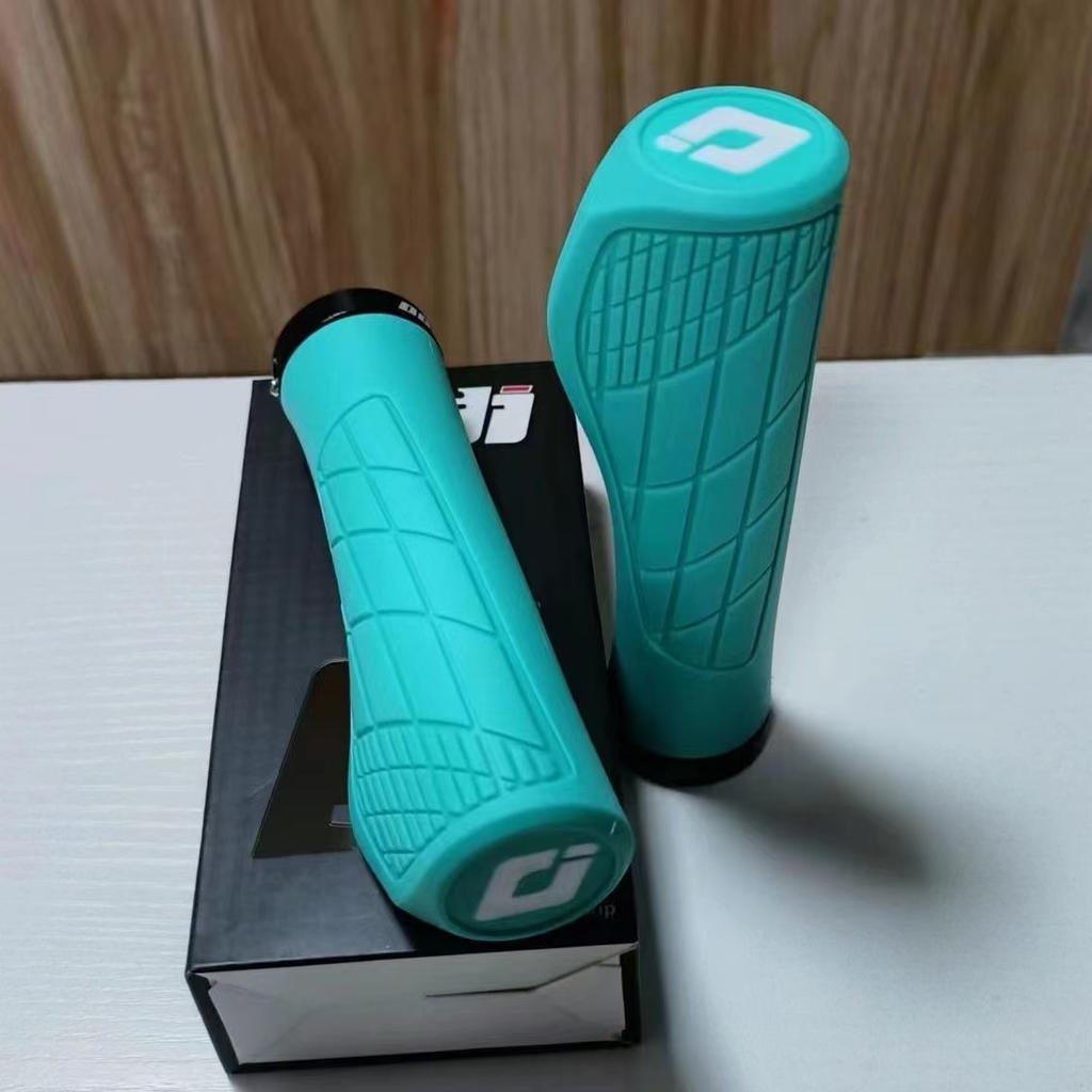 Fiets Handvatten Zacht Rubber Voor Mtb Mountainbike Schokbestendig Anti-Slip Stuurhoes Lock On Ergonomisch Fietsen Stuur Onderdelen