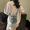 Large Capacity Canvas Crossbody Bag Zipper Closure Messenger Bag Denim Shoulder Bag  Office Use