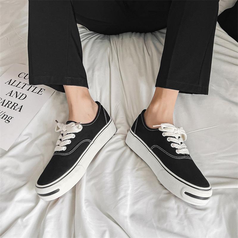 New student low-top espadrilles sports casual skateboard shoes niche design open smile men's shoes X210
