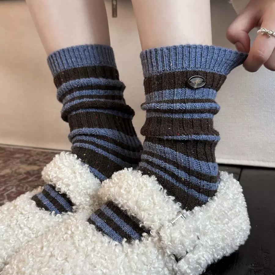 Ladies Autumn Winter Thickened Warm Button Striped Wool Mid Barrel Pile Socks