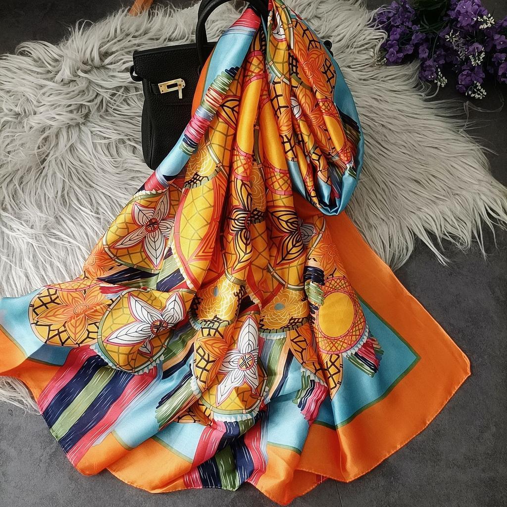 Lyxmärke Dam Scarf Sommar Sidenscarfar Sjal Dam Wrap Mjuk Kvinna Echarpe Designer Beach Bandana foulard ljuddämpare