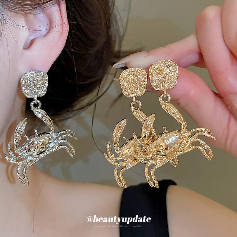 Silver Needle Exaggerated Crab Stud Earrings Fashion Temperament Ocean Style Versatile Earrings Design Sense Personalized Earrings Earrings