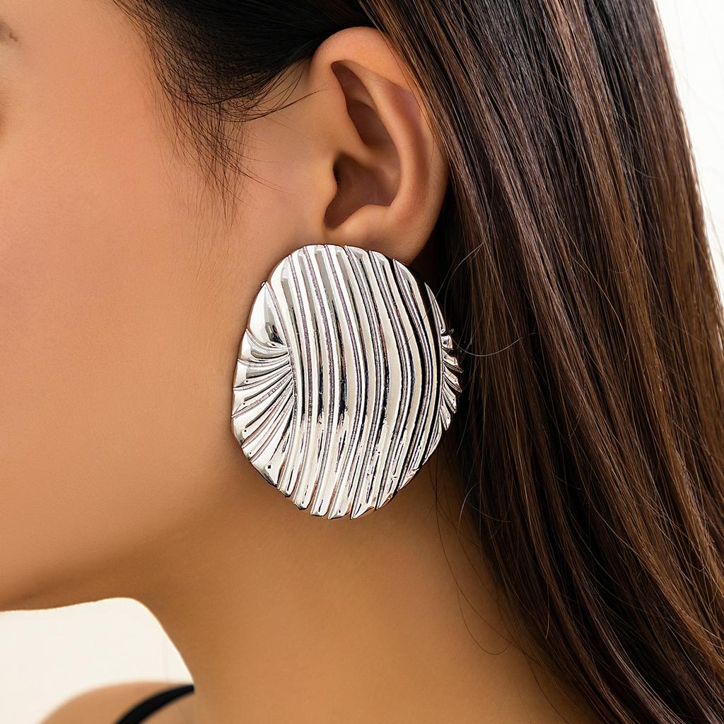 Shell Metal Ocean Wind Earrings, Niche Design Sense Exaggerated Striped Big Stud Earrings