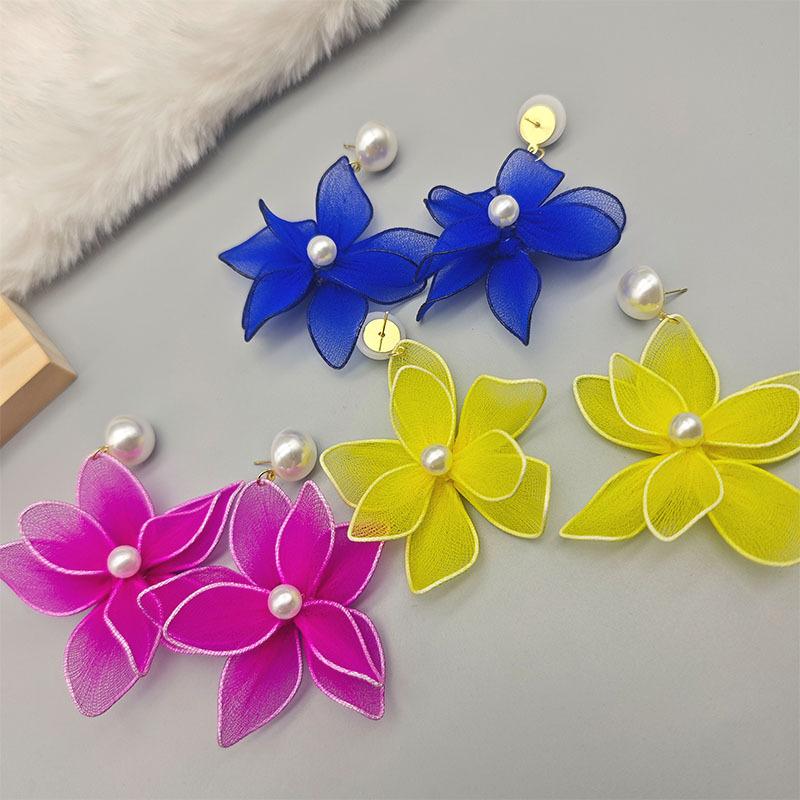 1 Pair Trendy Elegant Ear Accessories Jewelry Temperament Exaggerated Imitation Pearl Large Flower Pendant Earrings For Women