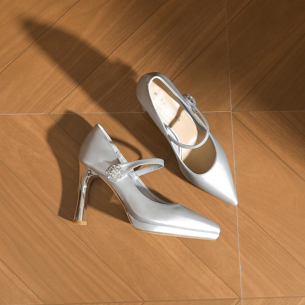 10522 [sheepskin] high heels women's thick heel 2025 new pointed Mary Jane shoes silver waterproof table shoes