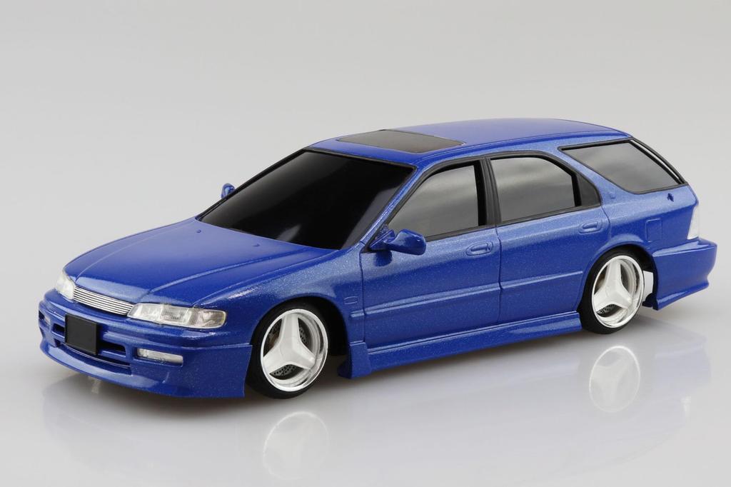Aoshima Bunka Kyozaisha Seria samochodów tuningowanych Honda CF2 Accord Wagon Wygładzanie Specyfikacja Model plastikowy 1/24 nr 94 '96 (Samochód)